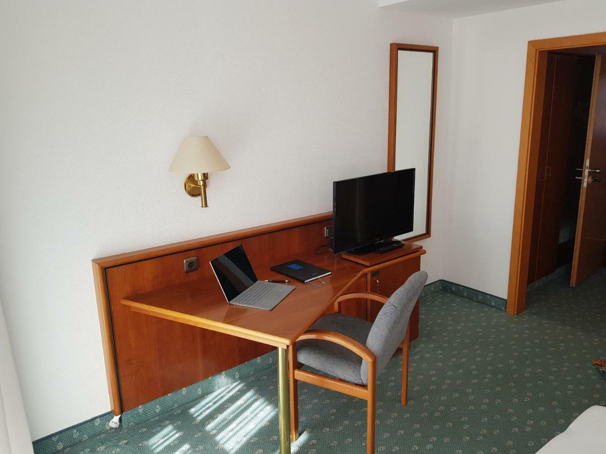 Hotel Gallmersgarten Ngoại thất bức ảnh