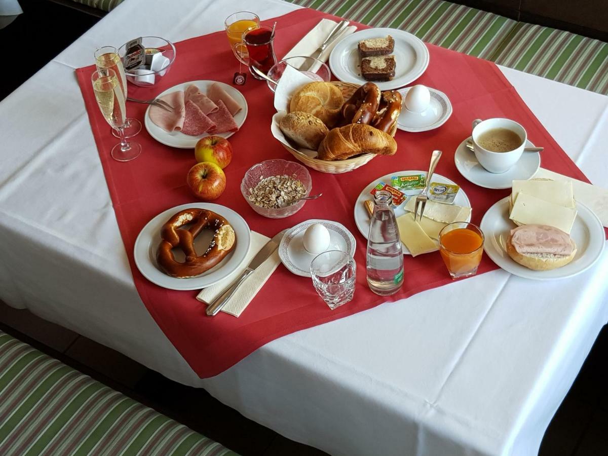 Hotel Gallmersgarten Ngoại thất bức ảnh